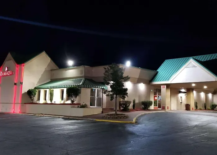 Ramada By Wyndham & Suites Warner Robins